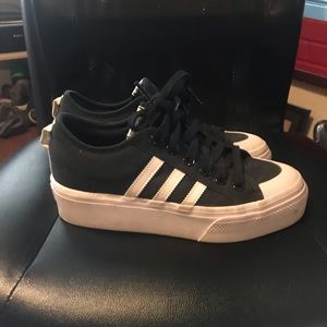 Adidas Nizza platform sneakers